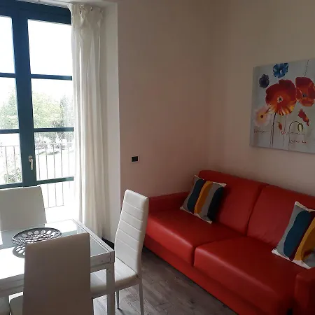 Campione Giulia Exclusive Lakefront By Gardadomusmea Appartamento